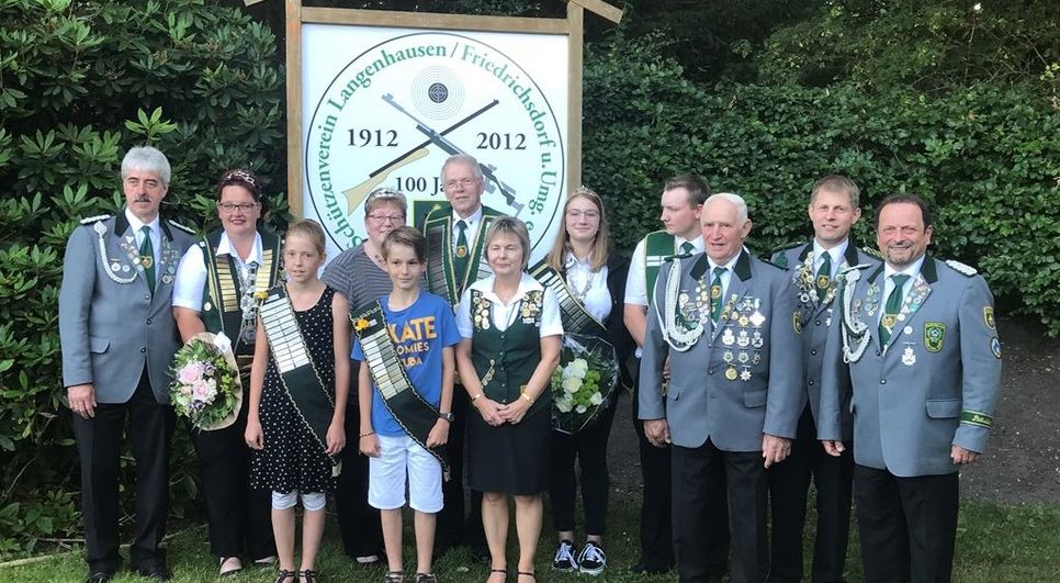 Die amtierende Königsfamilie muss am Samstag, 13. Juli, das Zepter an neue Majestäten abgeben. Bis dahin genießen sie ihre Königswürde noch in vollen Zügen. Foto: eb