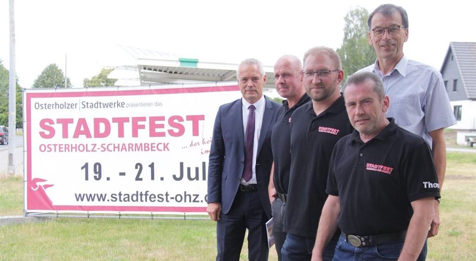 Veranstalter und Sponsoren des Stadtfests rühren noch einmal die Werbetrommel, bevor es am kommenden Wochenende losgeht.  Foto: jm