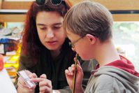 Der Bedarf an qualifizierten Ergotherapeutinnen steigt.
Foto: djd/DAA Deutsche Angestellten-Akademie GmbH