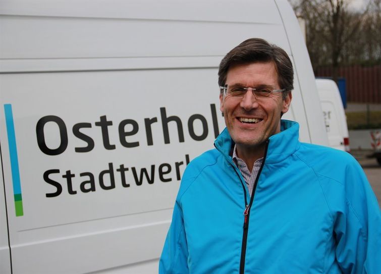 Wolfgang Heeger, Prokurist und Leiter Netzbetrieb bei den Osterholzer Stadtwerken, informiert über den aktuellen Stand der Erdgas-Umstellungen.  Foto: eb