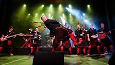 Rock ´n´ Roll meets… Dudelsack!? Dass diese ungewöhnliche Kombi bestens funktioniert, beweisen die Red Hot Chilli Pipers.  Foto: eb