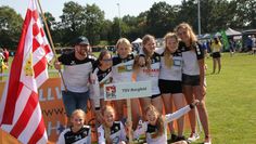 Für die sieben Spielerinnen des TSV Borgfeld - Lea Beekhuis, Yara Hennings, Lüka Meyer, Sophie Mielke, Laura Schulz, Paula Sievers und Paula Weippert sowie ihren Trainern Vanessa Dieling und Dennis Walther war es die erste Teilnahme in der U12 der Deutschen Meisterschaft im Faustball.  Foto: eb