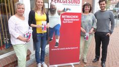 Helga Wottrich, Anne Surborg, Susanne Struckhoff und Henning Reimer (v. li.) werben für den Erlebnis-Sporttag für Männer unter dem Motto „Kerlgesund“.  Foto: hc