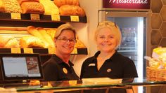 Nach zwei Wochen Umbaupause ist die Bäckerei Rolf in der Bahnhofstraße 57 nun wieder für die Kunden geöffnet.  Foto: jm