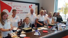 An drei Adventssamstagen wird das Ritterhuder DKMS-Team im Eingangsbereich des Möbelhauses Meyerhoff sein.  Foto: eb