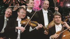 Salonmusik und Klassik, Wiener Charme und Humor - das sind die Markenzeichen des Bremer Kaffeehaus-Orchesters.  Foto: eb