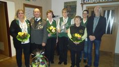 Die Geehrten v.l.n.r.: Ulrike Lütjen, Fritz Grunwald, Karla Busch, Christa Wendelken, Edtith Stelljes, Jenny Wehmann, Heinz-Hermann Segelken.  Foto: eb