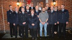 Die geehrten und gewählten Mitglieder der Feuerwehr Neu-Ebersdorf.  Foto: eb