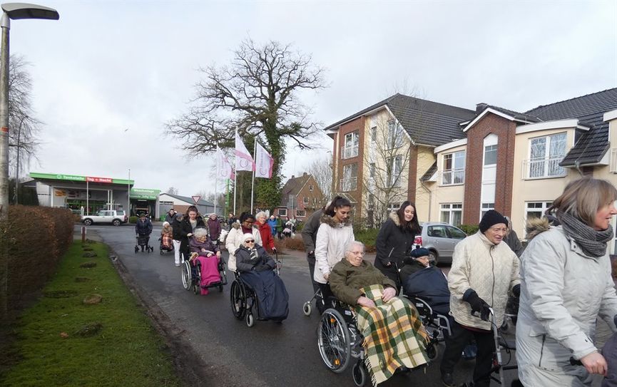 Kürzlich fand die Grünkohltour des Seniorendomizil Haus am Park bei idealem Wetter statt.  Foto: eb