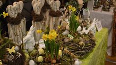 Der frühling steht vor der Tür. Die Ausstellung im Gasthof Wrieden bietet eine große Auswahl an Blumenschmuck. Foto: eb