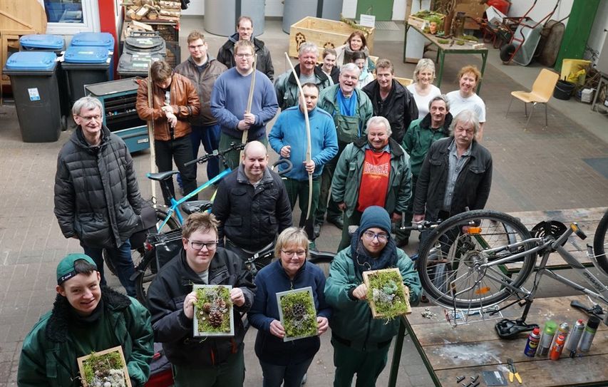 29 Mitwirkende sind im berufsbildenden und im Arbeitsbereich Werkhof der LEB in Beverstedt-Wachholz beschäftigt.  Foto: khe