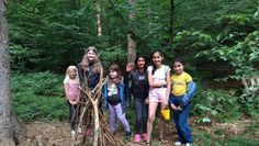 Auf der Erkundungstour im Wald gab es für die Kinder viel zu entdecken.  Foto: eb