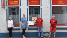 Bei der Spendeübergabe dabei (v.l.n.r.): Meike Wittenberg (DRK), Andrea Conrad (proWIN), Peter Müller (DLRG), Volker Nollmann (DLRG).  Foto: eb