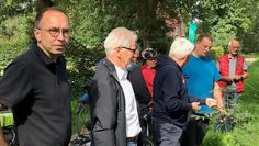 „Ohne Baumschutz geht es nicht“: Die SPD Stadtratsfraktion bei ihrem Besuch in Freißenbüttel.  Foto: eb