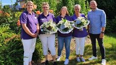 V.l.n.r.: Tina Noetzelmann (Pflegedienstleitung), Astrid Winter (Weiterbildung zur Betreuungsfachkraft), Bianca Nowak (Weiterbildung zur Pflegedienstleitung), Irene Gunther-Ende (Weiterbildung zur Qualitätsmanagementbeauftragten), Einrichtungsleiter Mark Noetzelmann. Auf dem Foto fehlt: Sonja Stroh (Weiterbildung zur Mentorin). Foto: eb