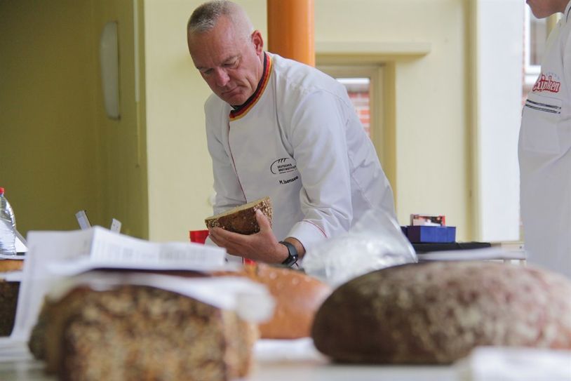 Michael Isensee ist für das Deutsche Brotinstitut als Prüfer in Nord- und Mitteldeutschland tätig. 
 Foto: jm