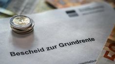 Die deutsche Rentenversicherung überprüft automatisch, ob ein Anspruch auf die Grundsicherung besteht, ein Antrag muss nicht gestellt werden. Bild:adobestock/geithe