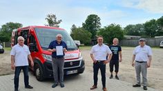 Bürgermeisterkandidat Stefan Imbusch (Mitte) mit den Vorstandsmitgliedern Wilfried Imbusch (v. li.), Günther Justen-Stahl, Gerd Schlobohm und Fridtjof Schröter.