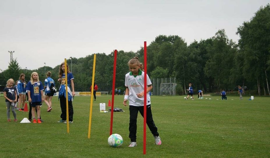 Der TSV Eiche bietet zwei Stunden Spaß mit dem Ball an.