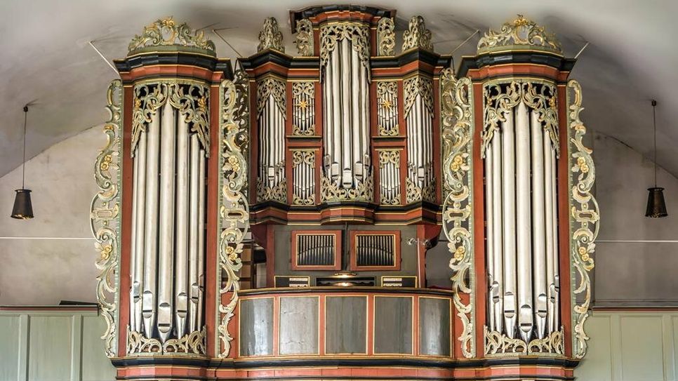 Am kommenden Wochenende dreht sich in der St. Willehadi-Kirche alles um die Orgel. Foto: eb