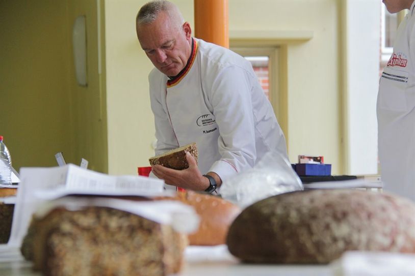 Michael Isensee ist für das Deutsche Brotinstitut als Prüfer in Nord- und Mitteldeutschland tätig. 
 Foto: jm