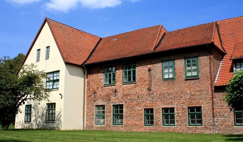 Das Museum befindet sich im letzten erhaltenen Gebäude des Bremervörder Schlosses.