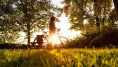 Unsere Region hat viele schöne Fahrradstrecken zu bieten. In der Innenstadt gestaltet sich das Rad-Erlebnis oft weniger angenehm.Foto: AdobeStock/edb3_16