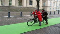 Vertreter:innen mehrerer Landesverbände machten in Hannover auf das Thema Radverkehr aufmerksam.