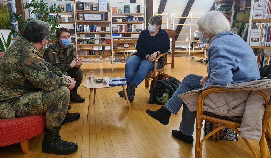 Das Thema „Frau in der Truppe“ stieß bei der Auftaktveranstaltung zur Kampagne „MitRespekt!“ auf großes Interesse. Foto: Kathleen Riediger