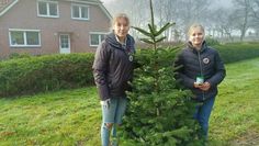 In kleinen Gruppen zogen die Kinder durch die Dörfer und baten um eine Spende für die Kirchengemeinde in Lamstedt.