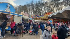 Spaß für die ganze Familie: Ein Besuch des Familien-Kirmes Parks.