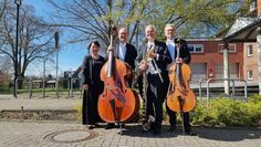 Von links: Machko Totani (Klavier), Anselm Hauke (Kontrabass), Klaus Fischer (Blasinstrumente) und Gero John (Cello). Foto: cne