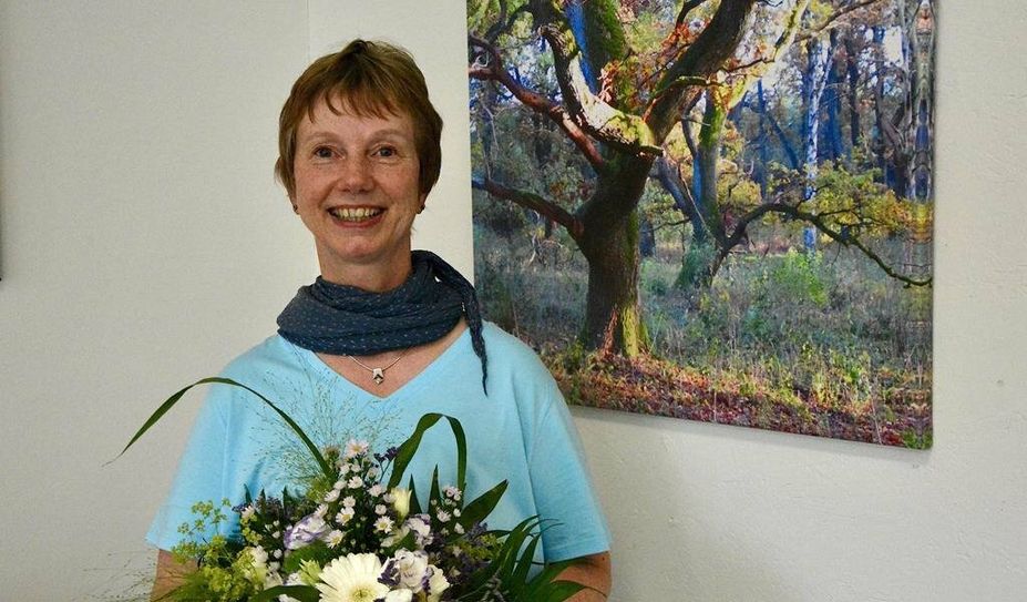 Birgit Klamann findet Entschleunigung in der Natur, die sie in ihren Werken festhält.