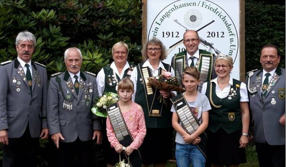 Die amtierende Königsfamilie muss am Samstag, 9. Juli, das Zepter an neue Majestäten abgeben. Bis dahin genießen sie ihre Königswürde noch in vollen Zügen.