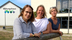 Tanja Müller (Fachberatungsstelle gegen sexualisierte Gewalt), Christine Exner (Gewaltschutzberatungsstelle) und Sabine Wieczorkowsky (SOS-Bereichsleitung Beratungsangebote).