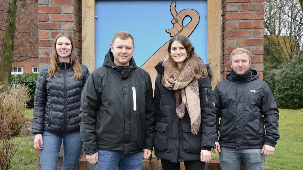 Aenne Duwald, Colin Senger, Fenja Desebrock und Joshua Saul beim Pressetermin zur Gründungsversammlung. Foto: rgp