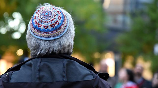 Für Juden wird es seit dem 7. Oktober schnell zum Verhängnis, wenn sie öffentlich ein Kippa tragen.