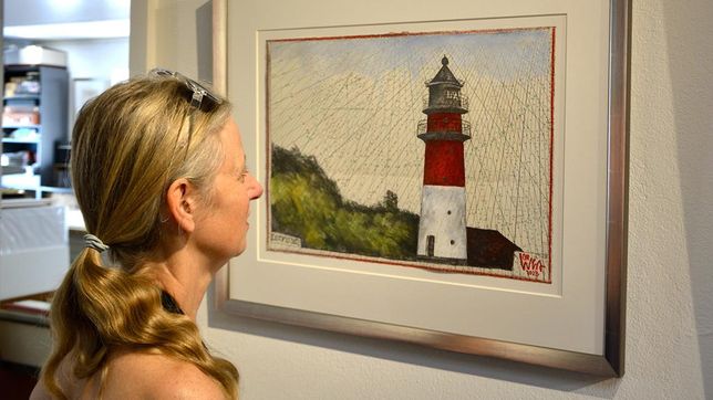 Im Rahmen der zwölften Sommerausstellung zeigt „Die Kleine Galerie am Moor“ Werke von Ole West. Der Künstler widmet sich vor allem maritimen Motiven.