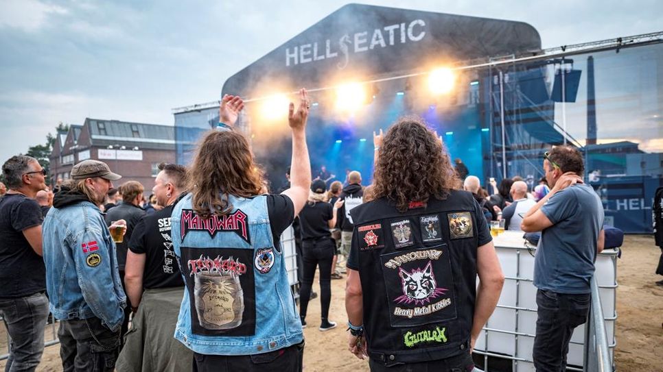 Das Hellseatic startete 2021 als Open Air Festival. Nun findet es erstmals wetterunabhängig im Bremer Schlachthof statt.