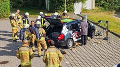 Am Feuerwehrstandort in der Heimstraße wurden verschiedene Szenarien und ihre entsprechenden Einsatzpläne durchgespielt.