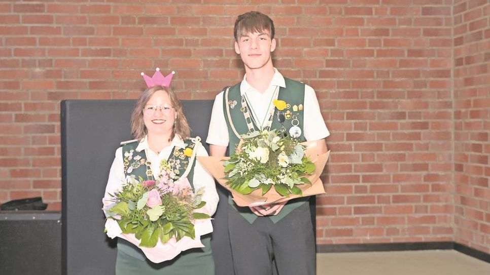 Die neue Vizekönigin Jasmin Engelke und Junioren-Vizekönig Elian Stabel.