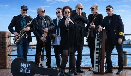 Must B Blues um die Sängerin Nina Morgenroth wird das Publikum begeistern.